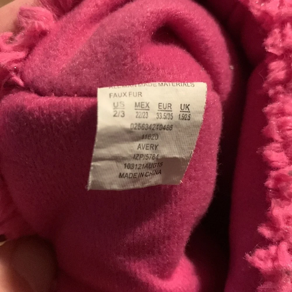 N/A girls slippers